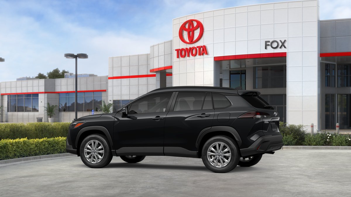 New 2026 Toyota Corolla Cross LE w/ Moonroof Package AWD/4WD image 14