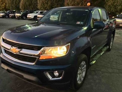 Used 2020 Chevrolet Colorado LT w/ LT Convenience Package image 5