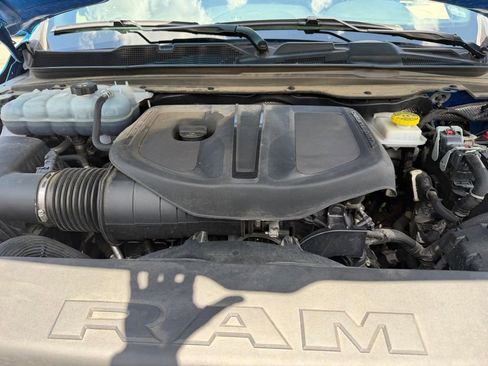 Certified 2025 RAM 1500 Big Horn AWD/4WD image 13