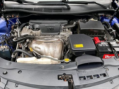 Used 2015 Toyota Camry SE FWD image 31