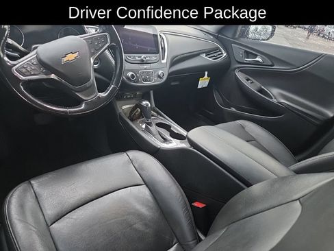 Used 2019 Chevrolet Malibu Hybrid w/ Leather Package FWD image 10