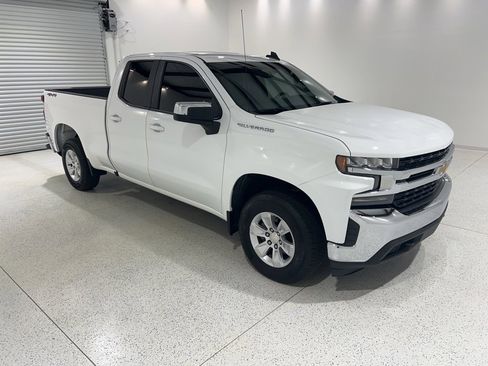 Used 2019 Chevrolet Silverado 1500 LT w/ All-Star Edition image 7