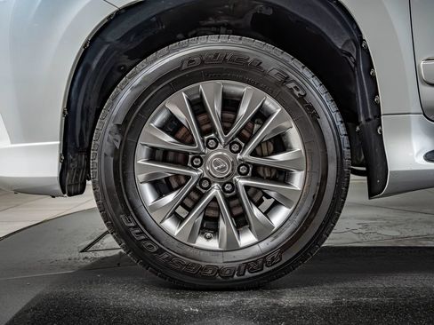 Used 2014 Lexus GX 460 Luxury AWD/4WD image 10