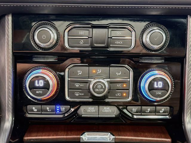 Used 2023 GMC Yukon Denali Ultimate AWD/4WD image 15