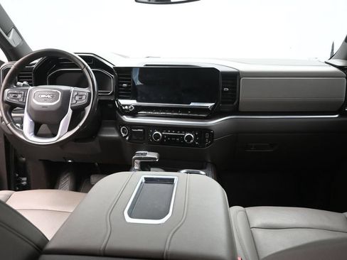 Used 2022 GMC Sierra 1500 SLT RWD image 16