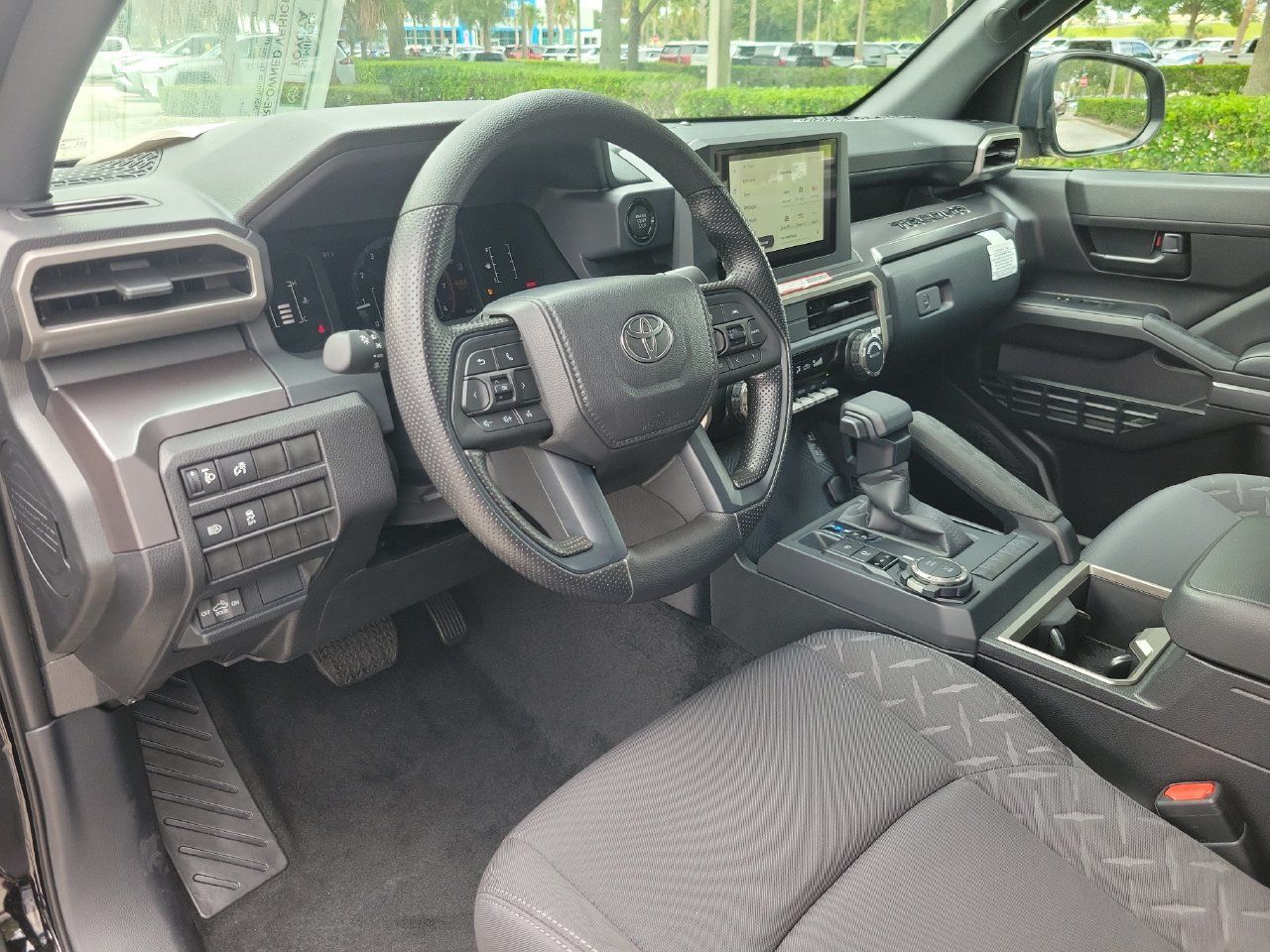 Used 2026 Toyota Tacoma SR5 AWD/4WD image 15