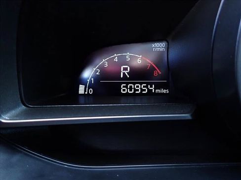 Used 2018 MAZDA MAZDA3 Touring FWD image 27