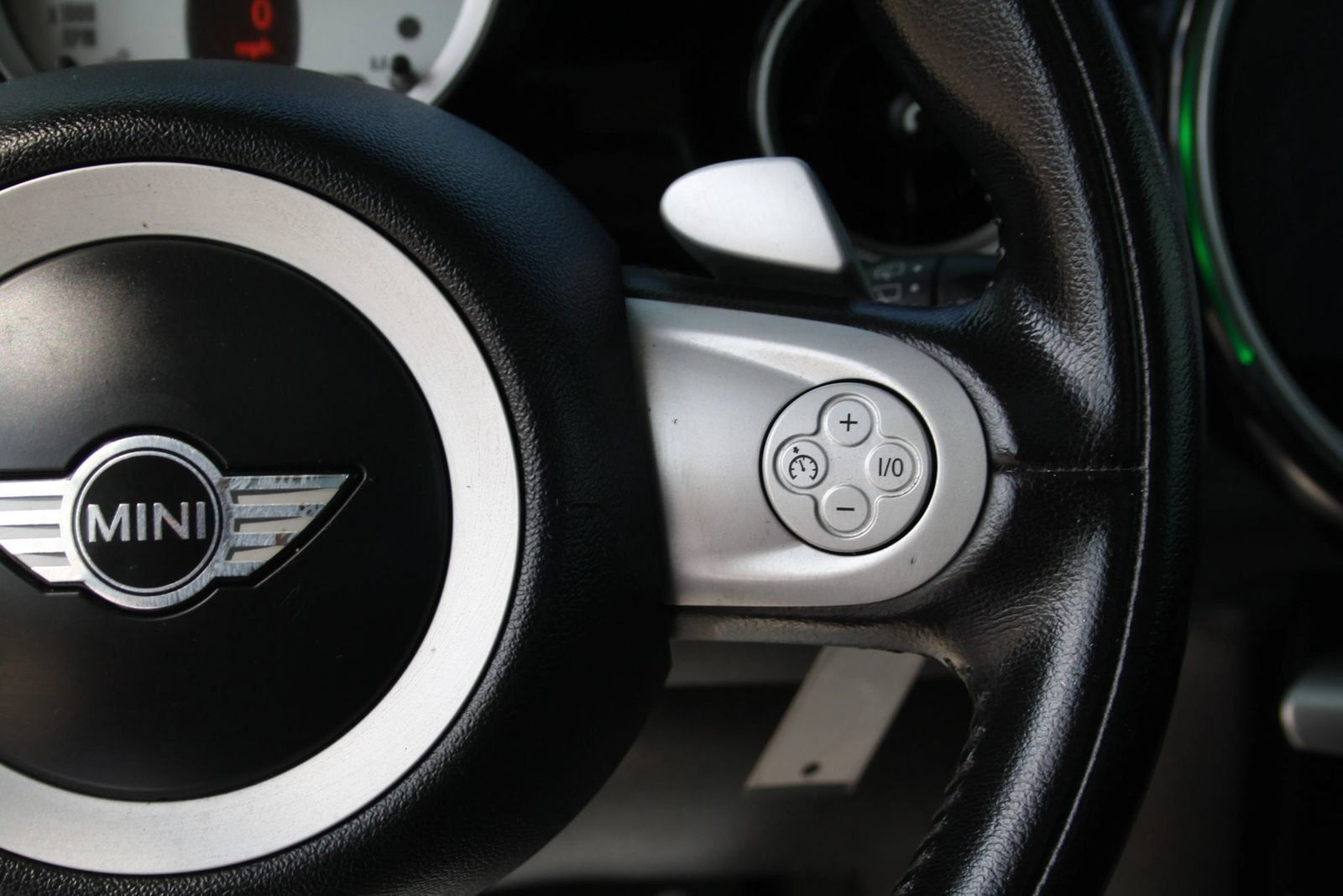 Used 2010 MINI Cooper S FWD image 13