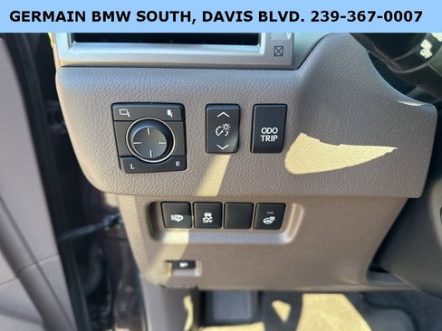 Used 2018 Lexus GX 460 Luxury image 15