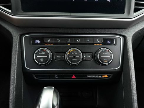 Used 2021 Volkswagen Atlas SE AWD/4WD image 24