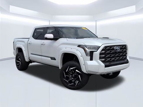 Used 2023 Toyota Tundra Platinum w/ Advanced Package AWD/4WD image 3