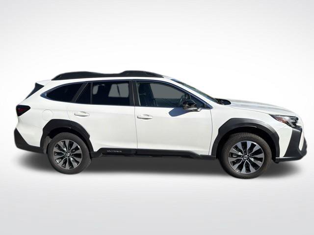 Used 2024 Subaru Outback Limited AWD/4WD image 5