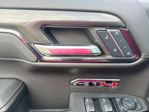 Used 2024 GMC Sierra 1500 AT4 w/ Technology Package image 18
