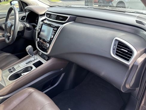 Used 2018 Nissan Murano Platinum image 23