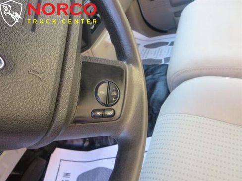 Used 2008 Ford F550 2WD Super Cab Super Duty image 16