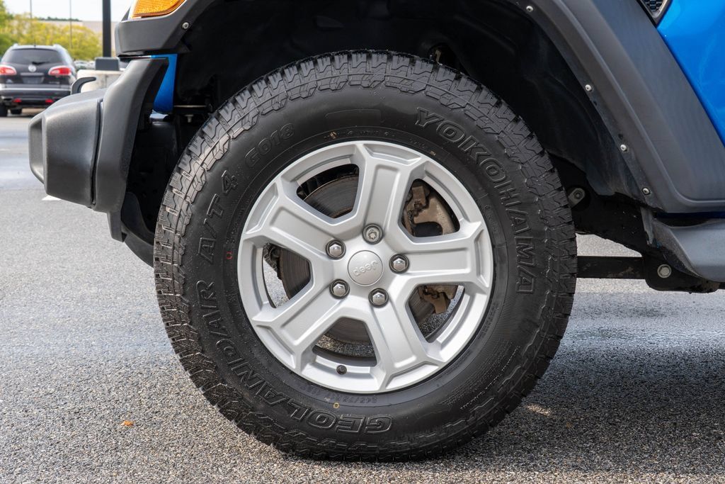 Used 2021 Jeep Wrangler Unlimited Sport AWD/4WD image 24
