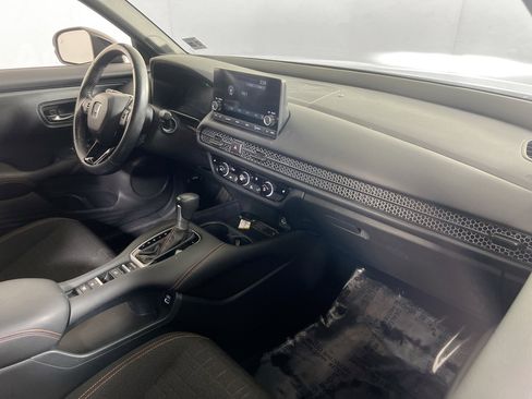 Used 2023 Honda HR-V Sport image 27
