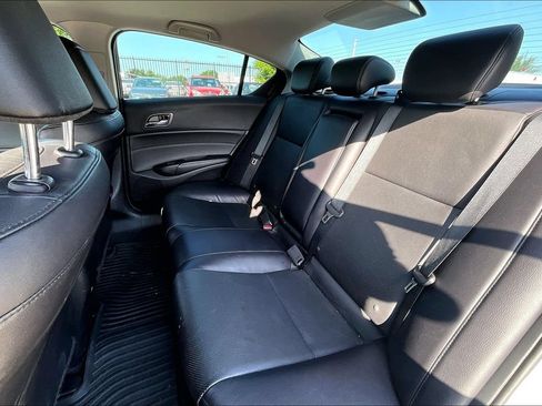 Used 2017 Acura ILX FWD image 31