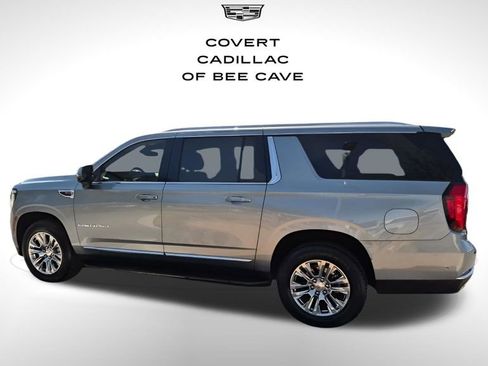 Used 2025 GMC Yukon XL Denali image 7