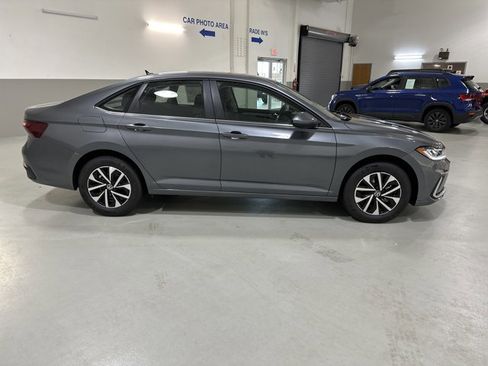 New 2026 Volkswagen Jetta S image 10