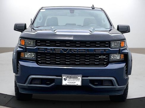 Used 2021 Chevrolet Silverado 1500 Custom AWD/4WD image 3