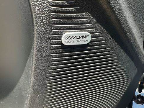 Used 2023 Dodge Challenger R/T w/ Plus Package image 14