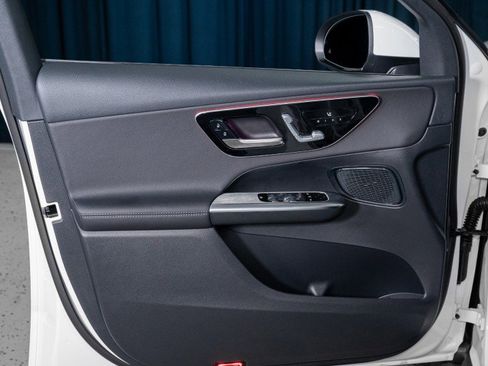 Certified 2026 Mercedes-Benz GLC 300 image 11