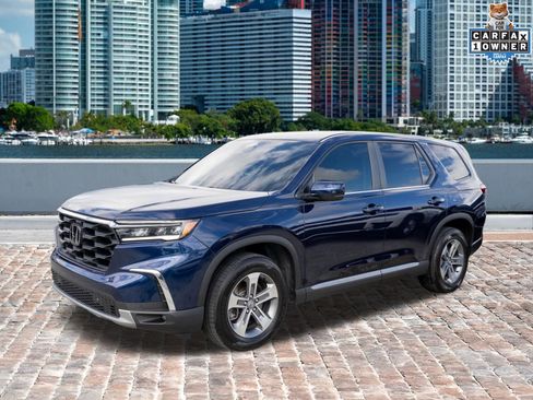 Certified 2025 Honda Pilot EX-L image 1