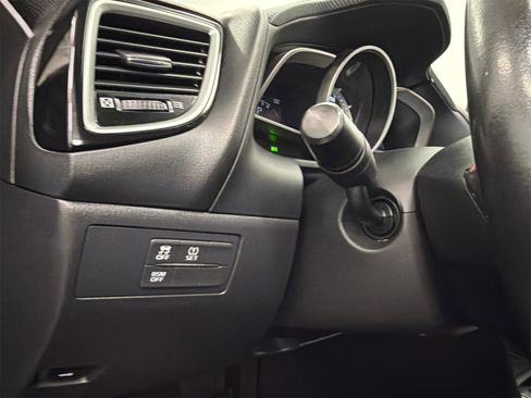 Used 2015 MAZDA MAZDA3 i Touring image 27