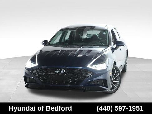 Used 2021 Hyundai Sonata Limited FWD image 2