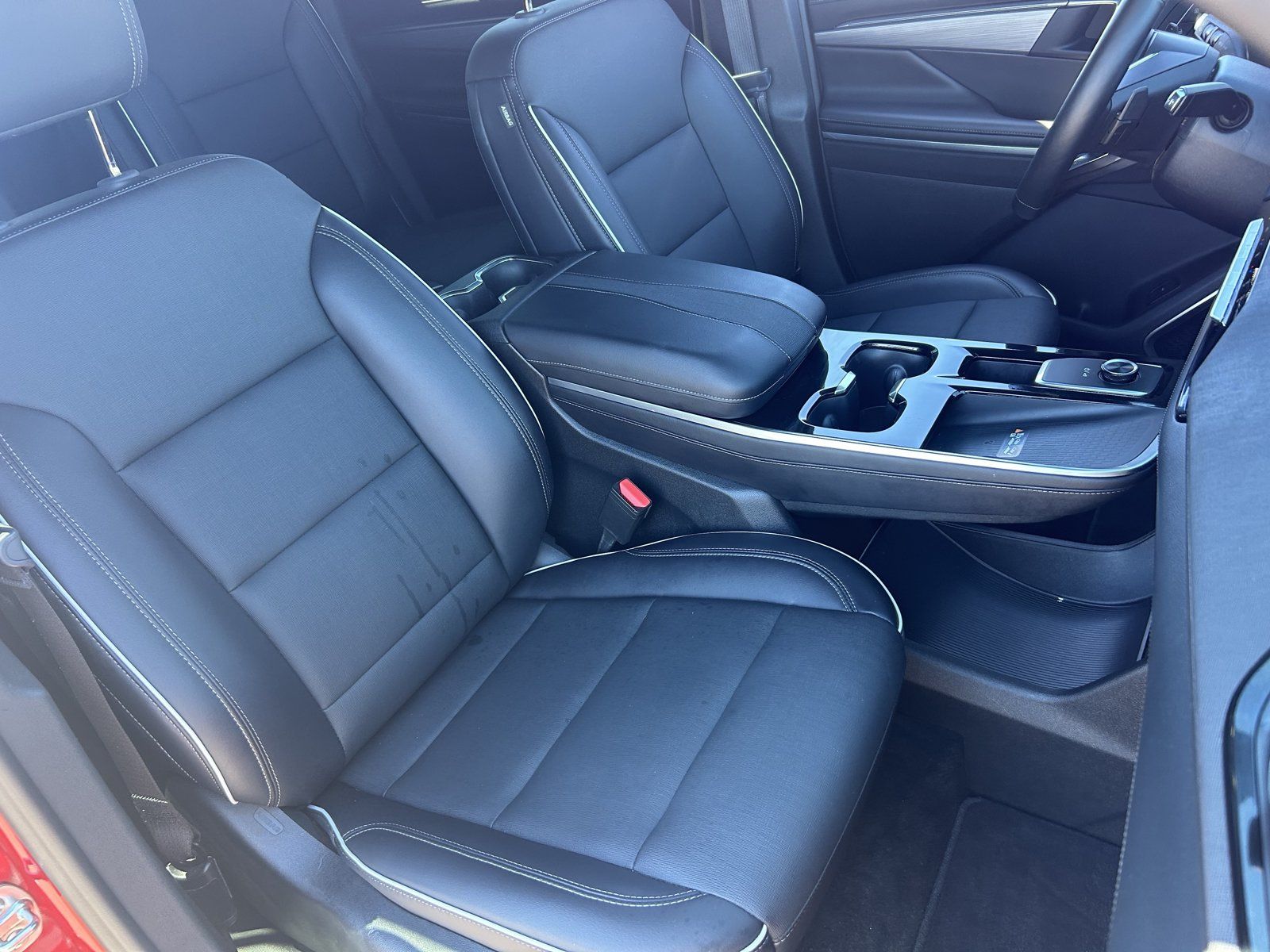 Certified 2026 Buick Enclave Preferred FWD image 11