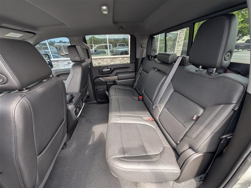 Used 2021 Chevrolet Silverado 3500 LTZ w/ LTZ Plus Package AWD/4WD image 19