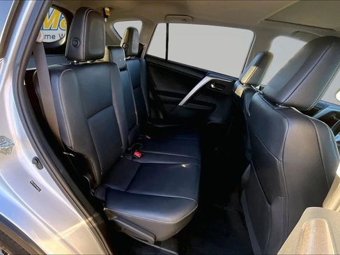 Used 2013 Toyota RAV4 Limited FWD image 23