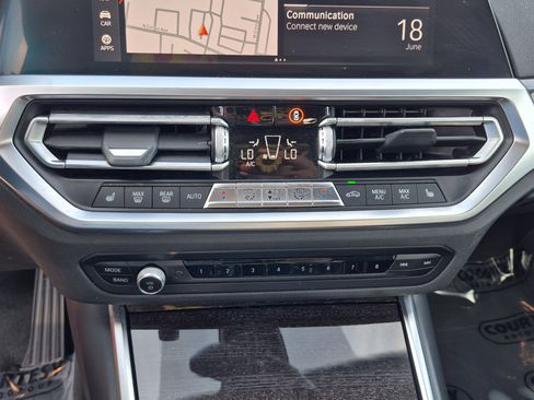 Used 2021 BMW 330i Sedan w/ Convenience Package RWD image 29