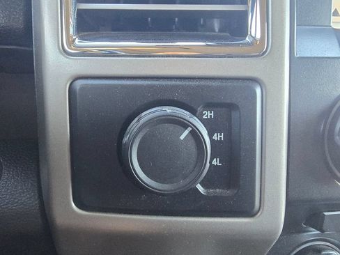 Used 2017 Ford F350 Lariat w/ Lariat Ultimate Package AWD/4WD image 32