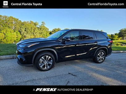 Used 2022 Toyota Highlander XLE