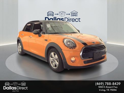 Used 2017 MINI Cooper 4-Door Hardtop image 9