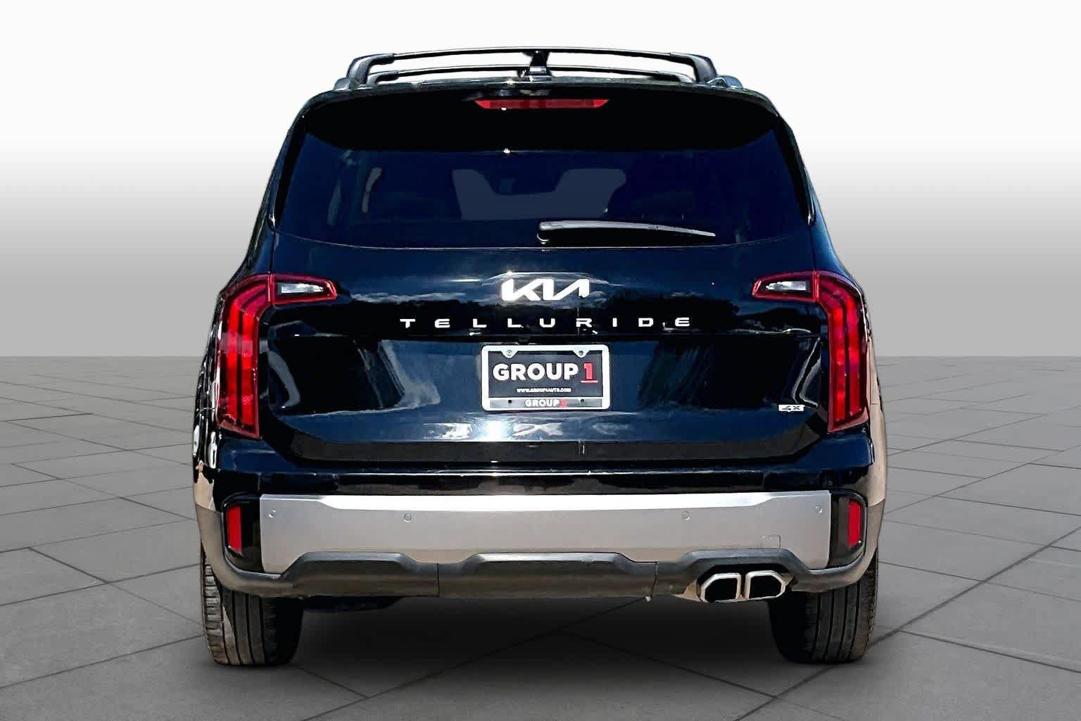 Used 2025 Kia Telluride S AWD/4WD image 5