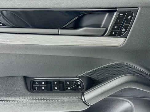 New 2026 Porsche Cayenne AWD/4WD image 11