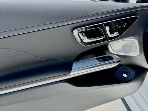 New 2026 Mercedes-Benz CLE 300 4MATIC Coupe image 16