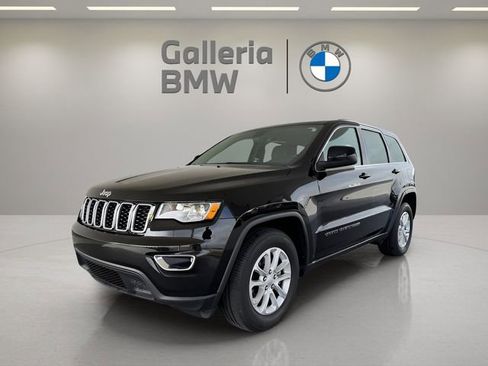 Used 2022 Jeep Grand Cherokee Laredo X RWD image 1