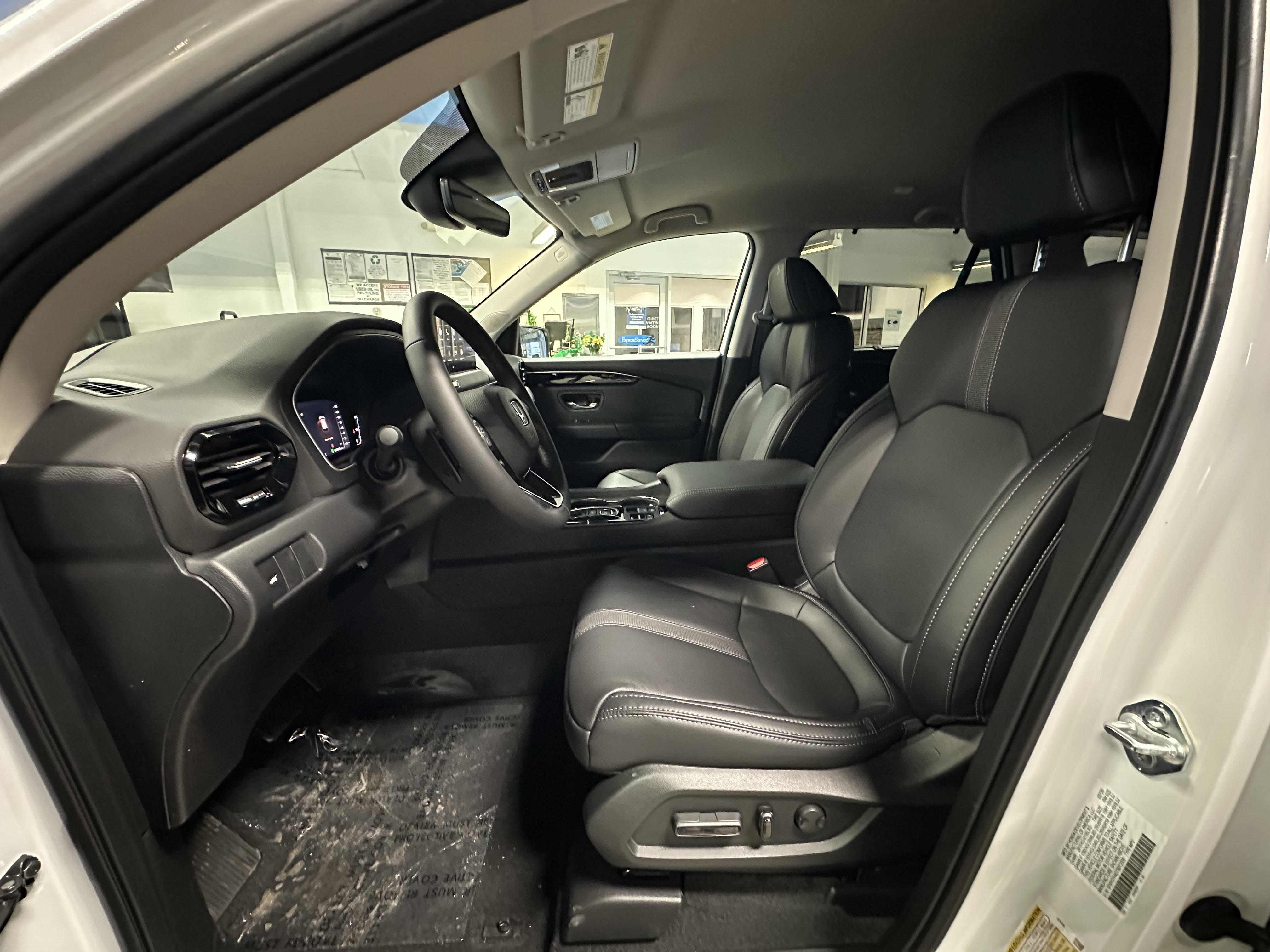 New 2026 Honda Pilot EX-L image 8