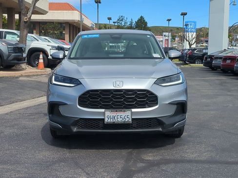 Certified 2024 Honda HR-V LX image 2