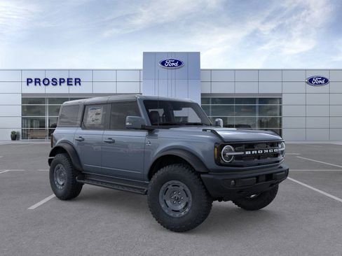 New 2025 Ford Bronco Outer Banks w/ Sasquatch Package image 7
