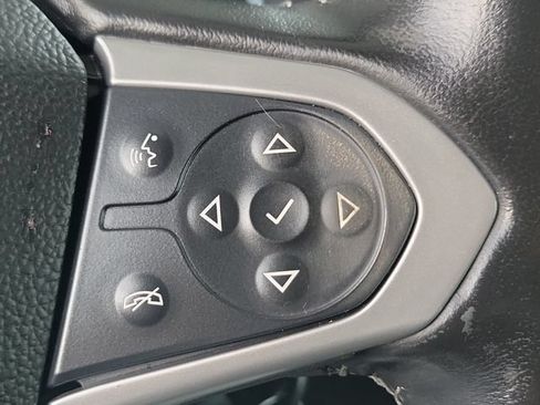 Used 2022 Chevrolet Colorado ZR2 AWD/4WD image 9