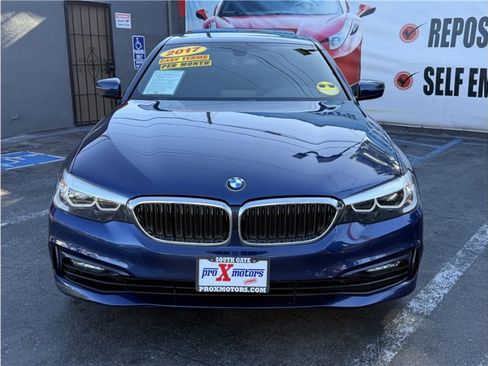 Used 2017 BMW 530i image 2