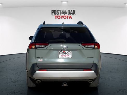 Used 2021 Toyota RAV4 Adventure image 6