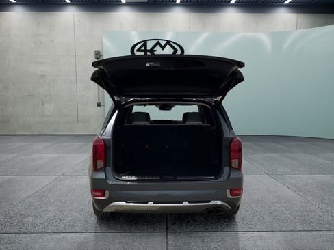 Used 2022 Hyundai Palisade Calligraphy w/ Cargo Package FWD image 4