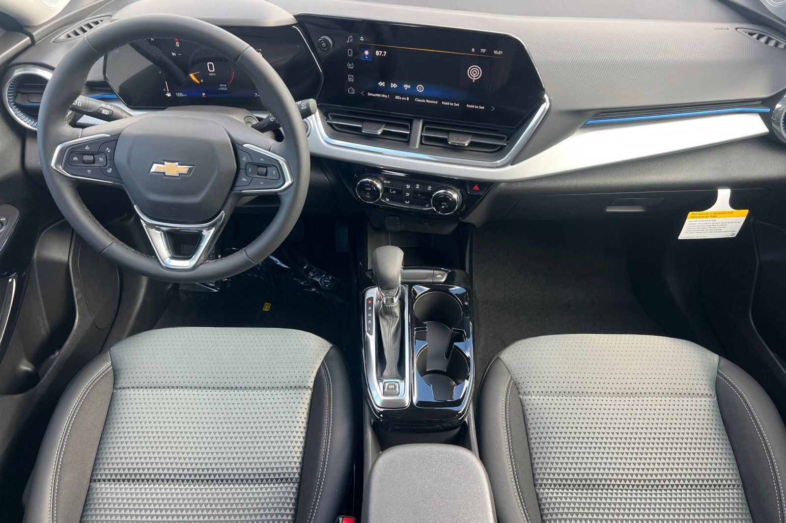 New 2026 Chevrolet Trax LT w/ LT Convenience Package FWD image 10