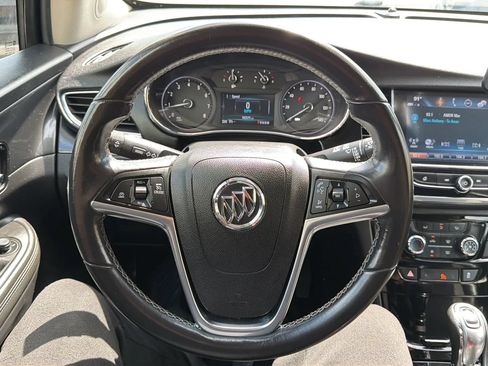 Used 2018 Buick Encore Sport Touring FWD image 10